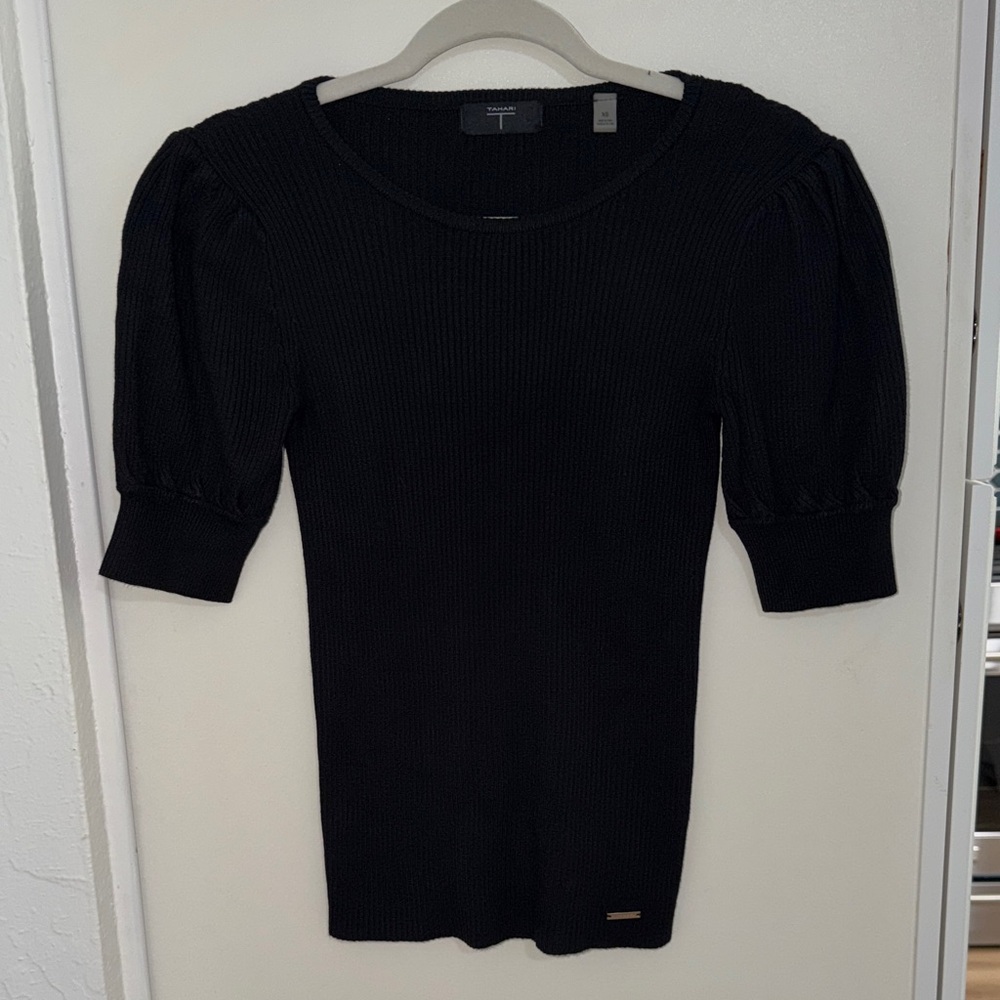 Tahari Black Ribbed Knit Sweater with puff sleeve | XS